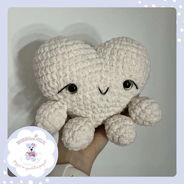 CSILLOGÓS SZIVECSKE horgolt plüss